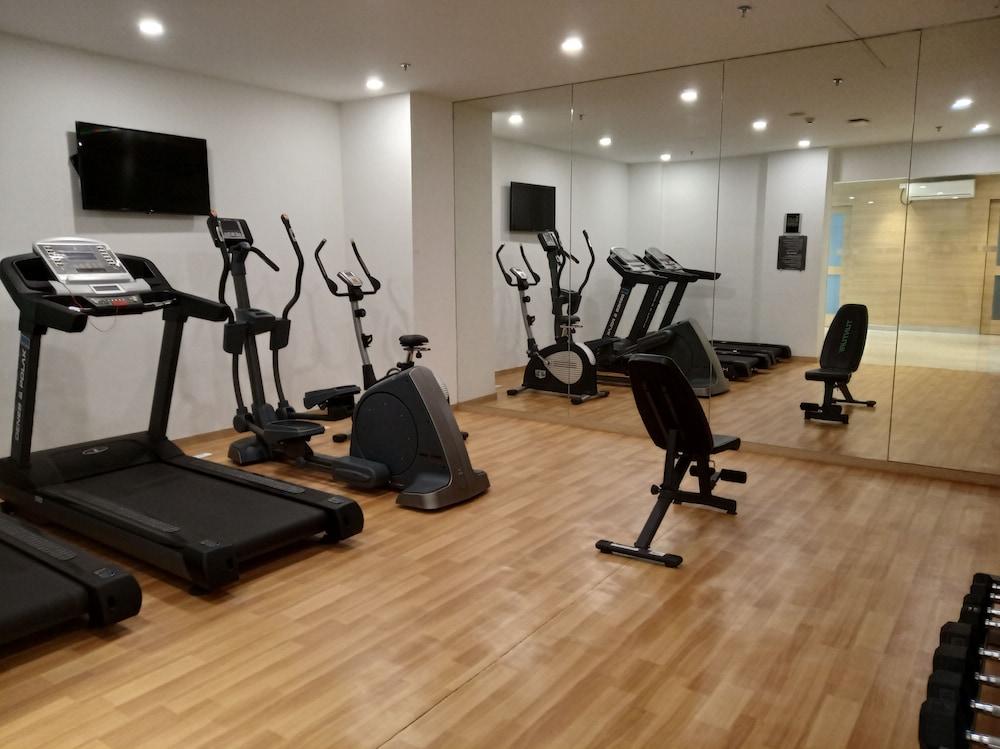 Holiday Inn Express Pune Pimpri By Ihg Екстериор снимка